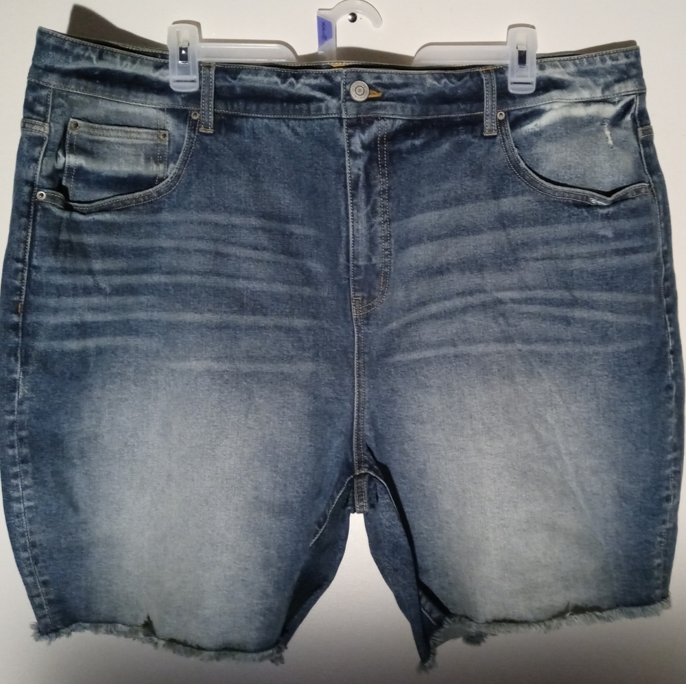 SHORTS. Jeans. New.